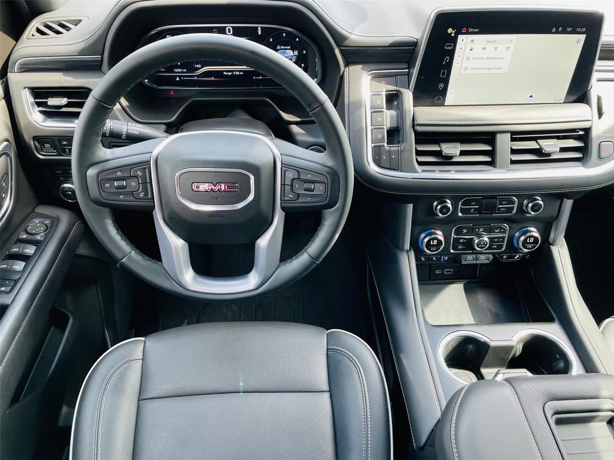 2024 GMC Yukon XL - Image 25