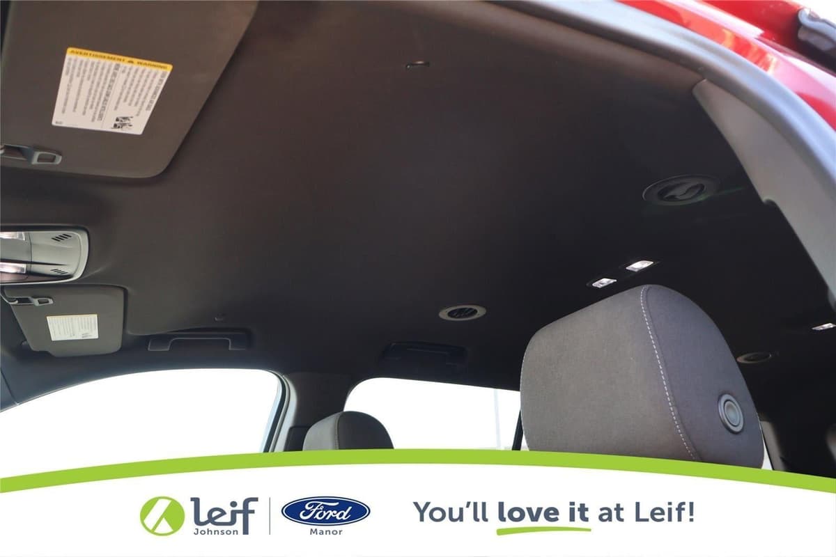 2023 Chevrolet Traverse - Image 14