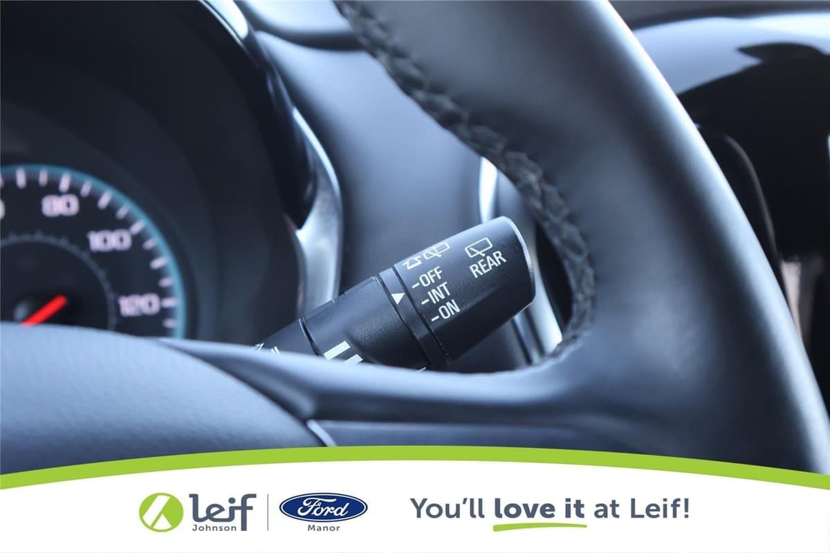 2023 Chevrolet Traverse - Image 19