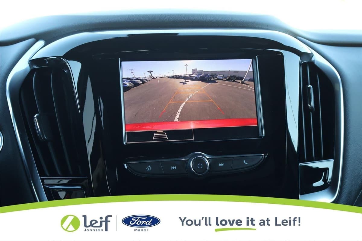 2023 Chevrolet Traverse - Image 21