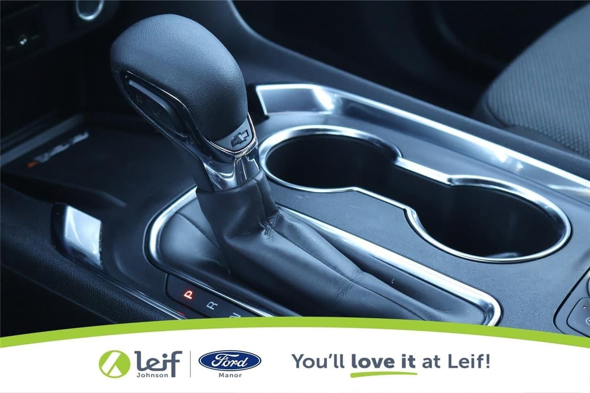 2023 Chevrolet Traverse - Image 23