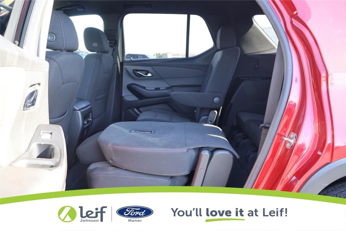 2023 Chevrolet Traverse - Image 30