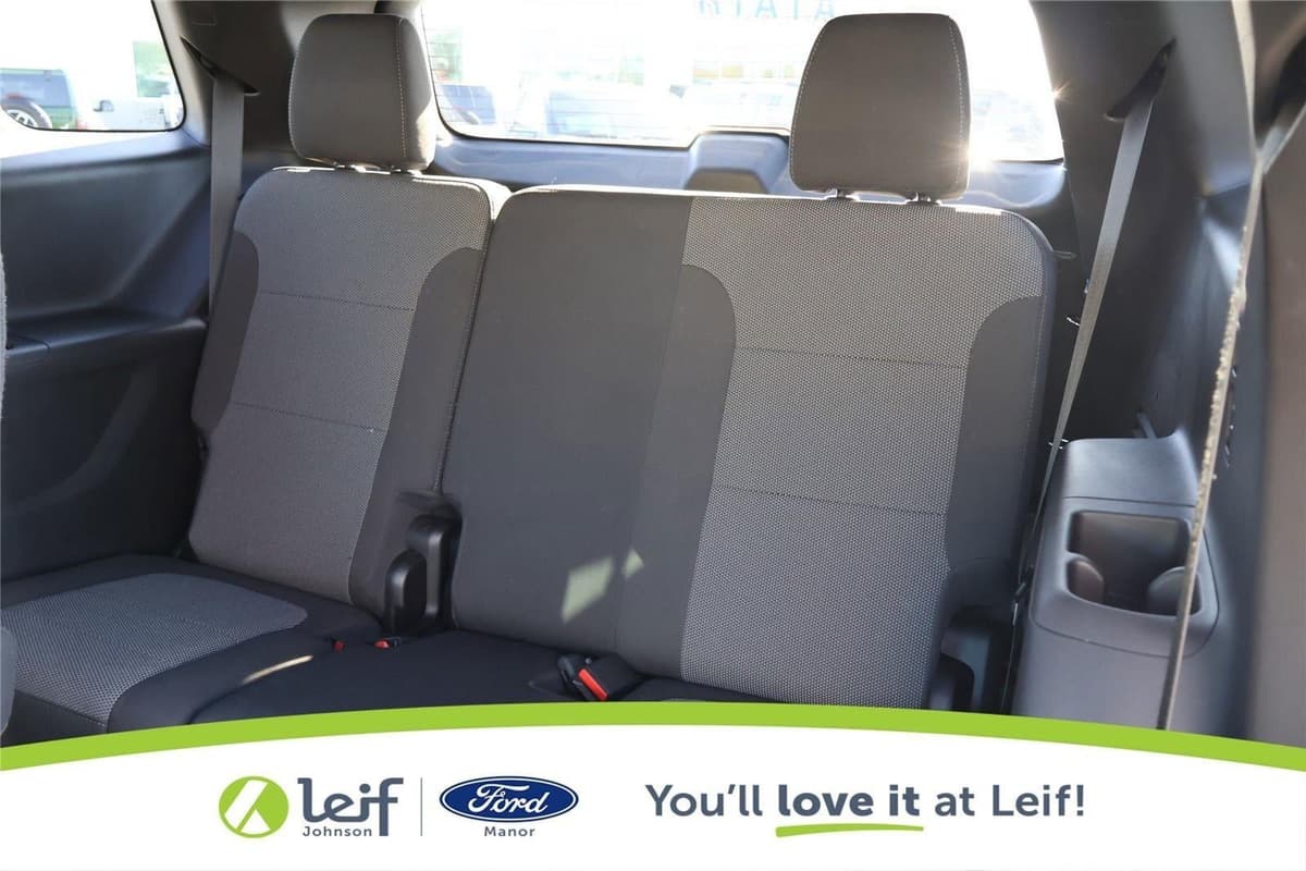 2023 Chevrolet Traverse - Image 31