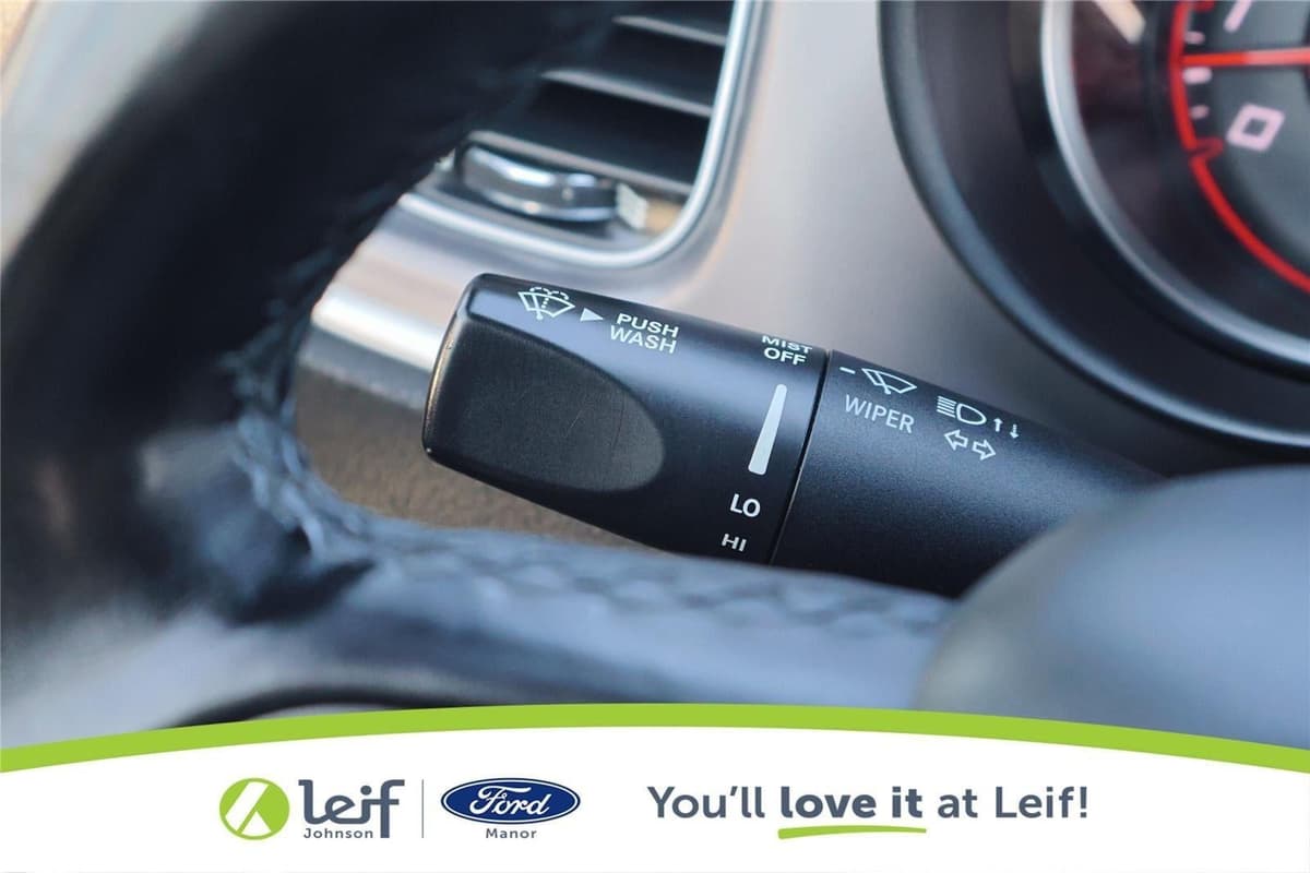 2021 Dodge Charger - Image 16