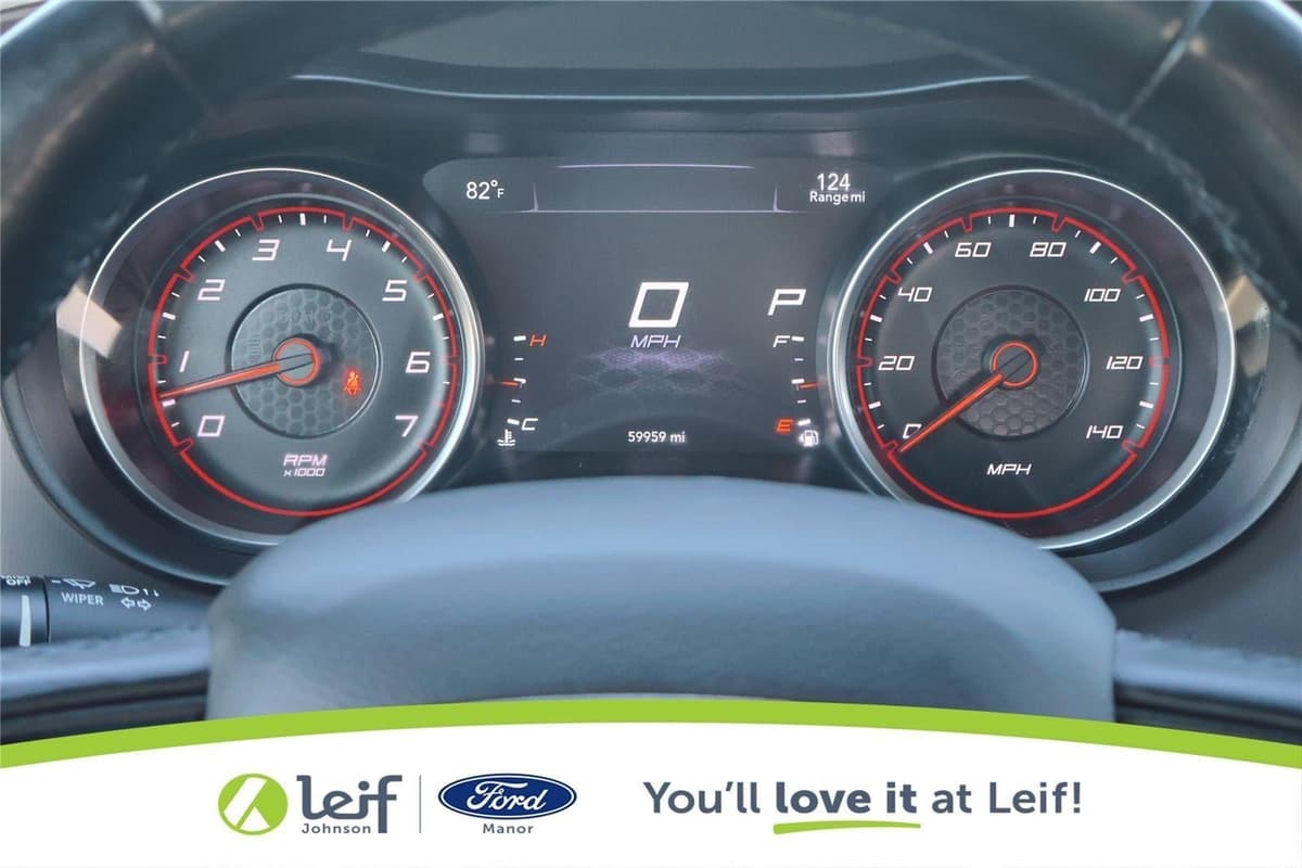 2021 Dodge Charger - Image 18