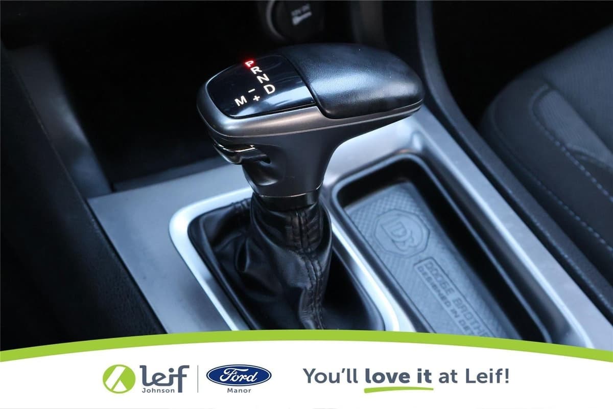 2021 Dodge Charger - Image 21