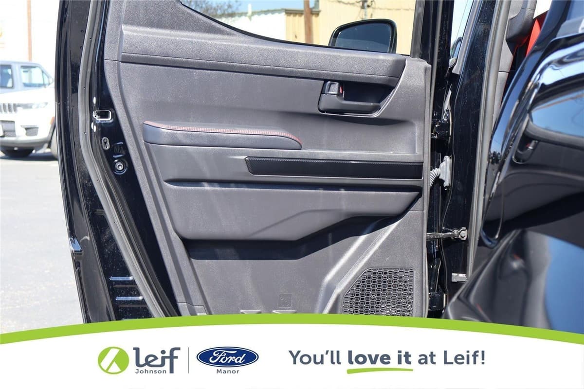 2025 Toyota Tacoma - Image 28