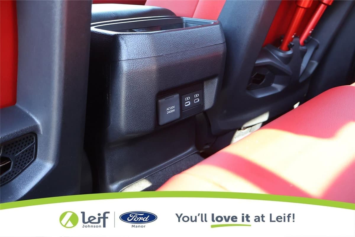 2025 Toyota Tacoma - Image 31