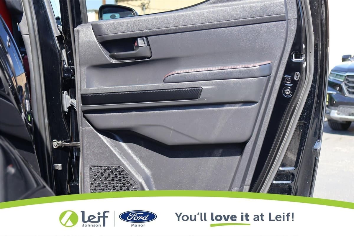 2025 Toyota Tacoma - Image 32