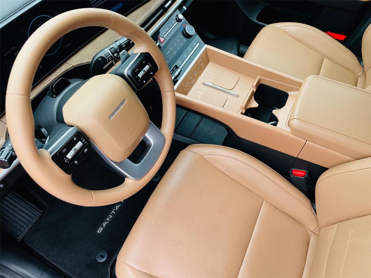 2024 Hyundai Santa Fe - Image 7