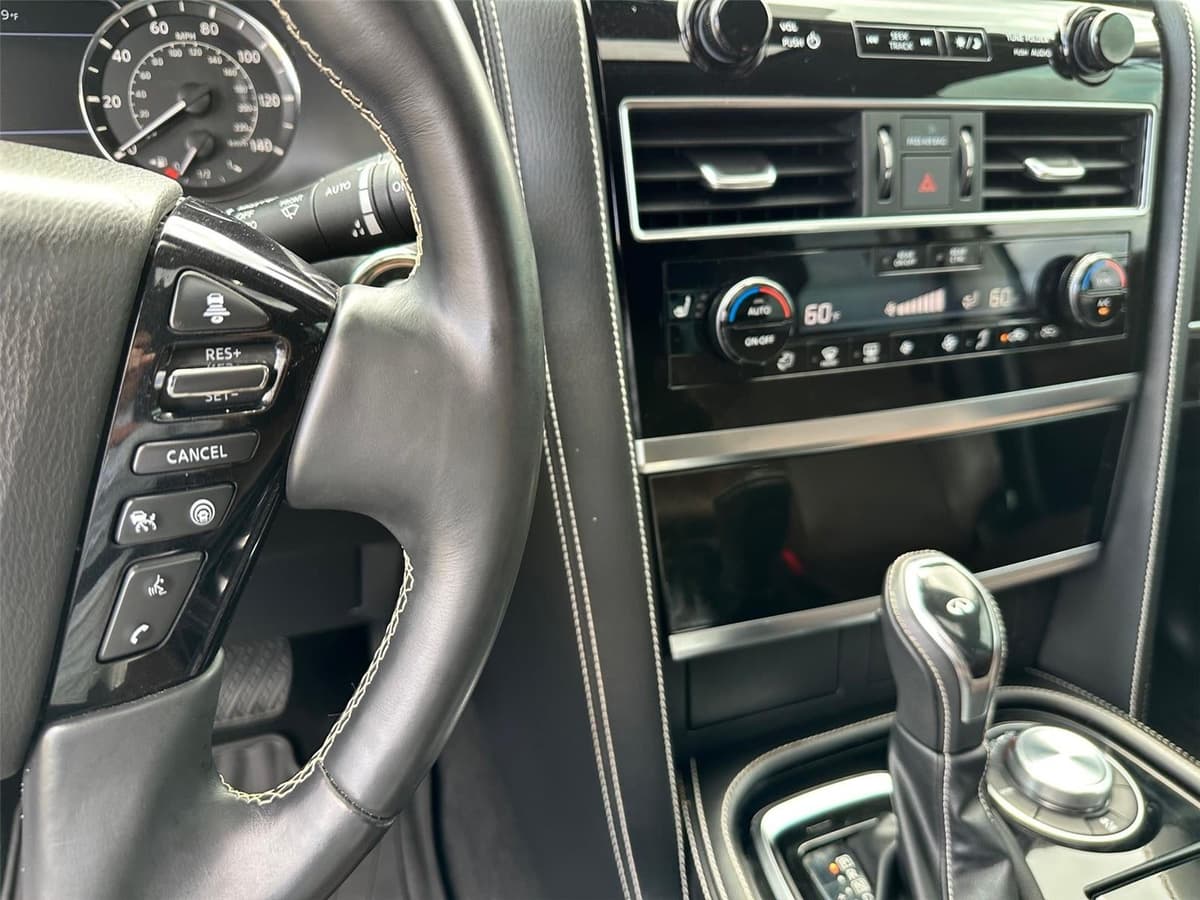 2023 INFINITI QX80 - Image 12