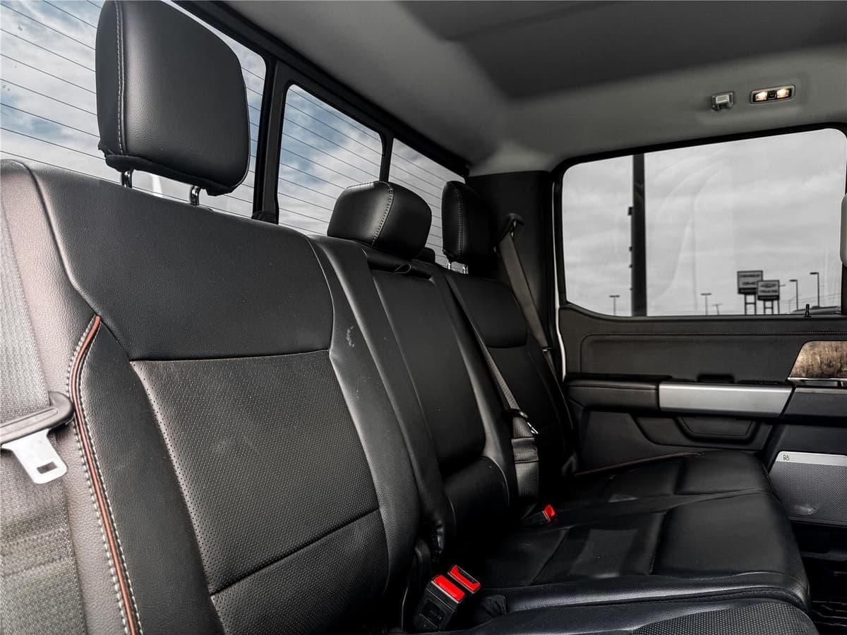 2024 Ford F-250 - Image 16