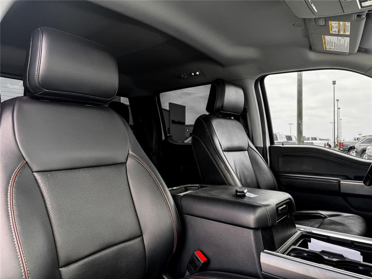 2024 Ford F-250 - Image 9