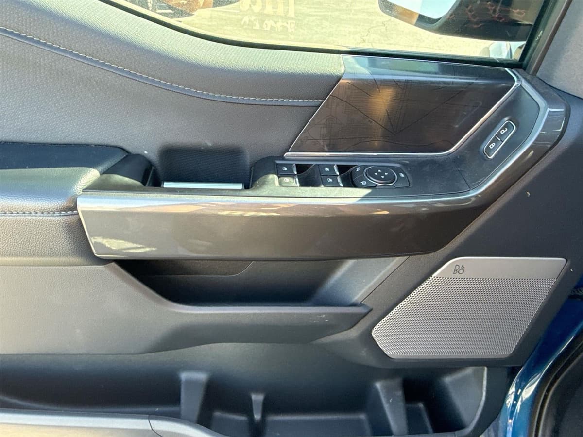 2022 Ford F-150 - Image 19