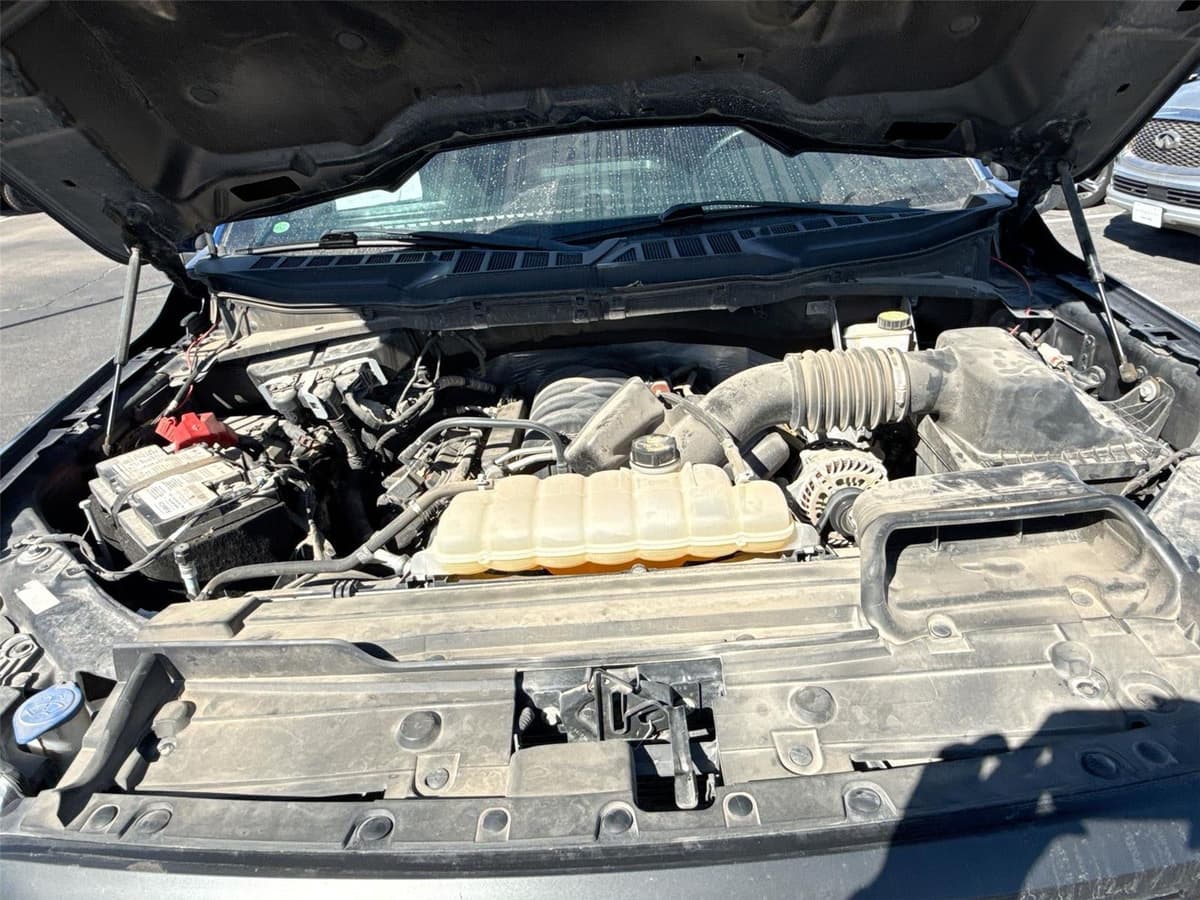 2022 Ford F-150 - Image 22