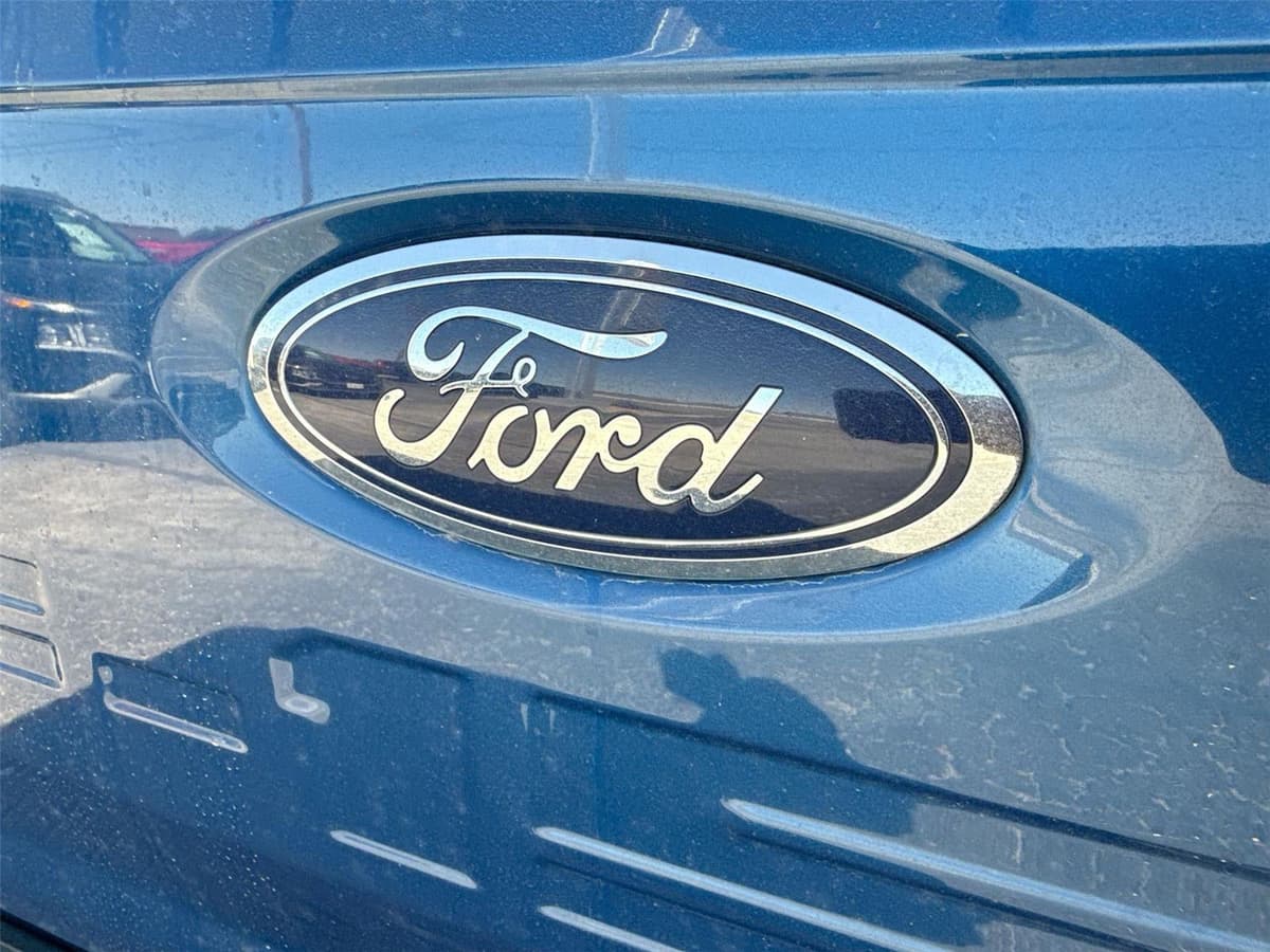 2022 Ford F-150 - Image 23