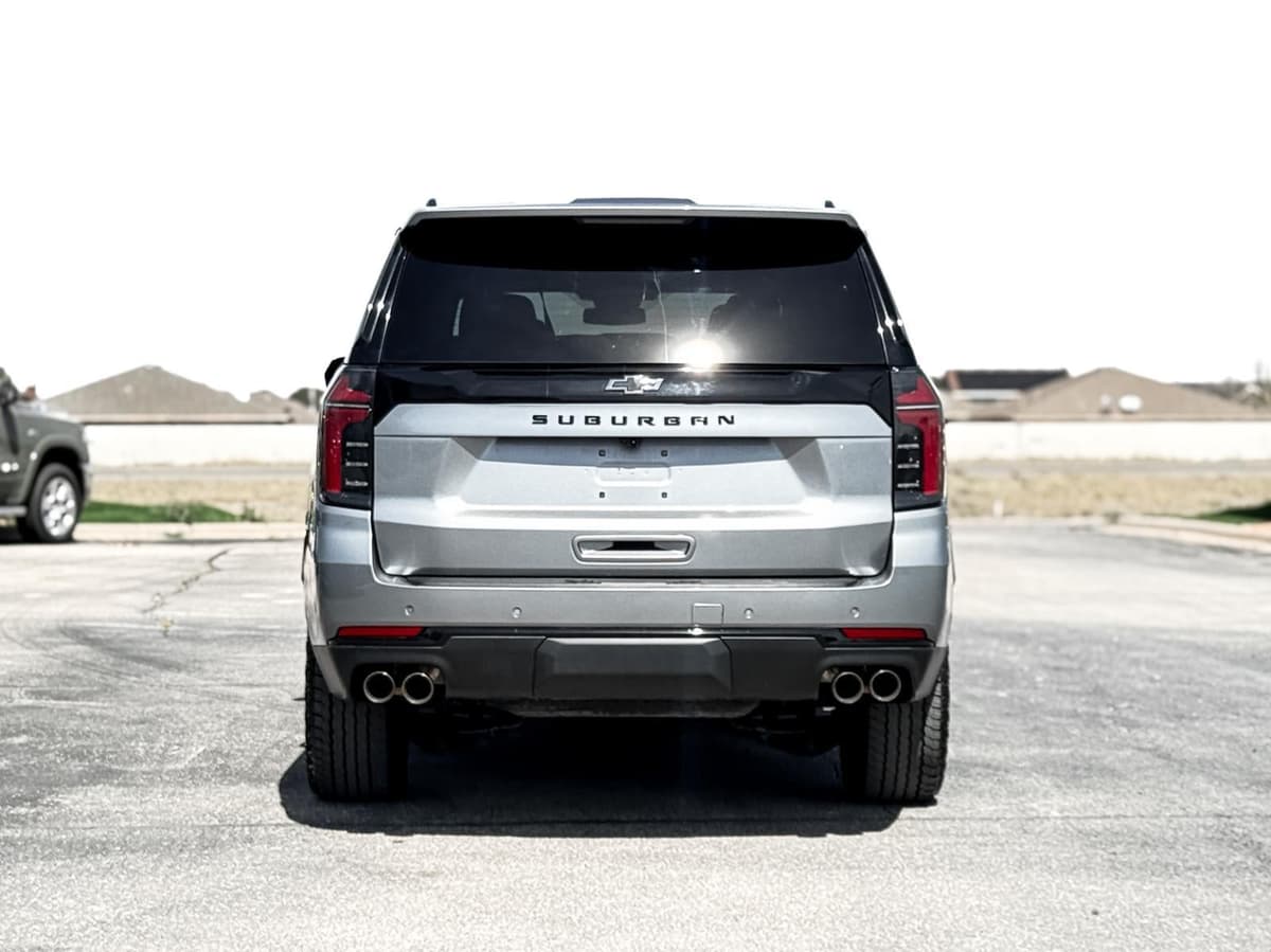 2025 Chevrolet Suburban - Image 7