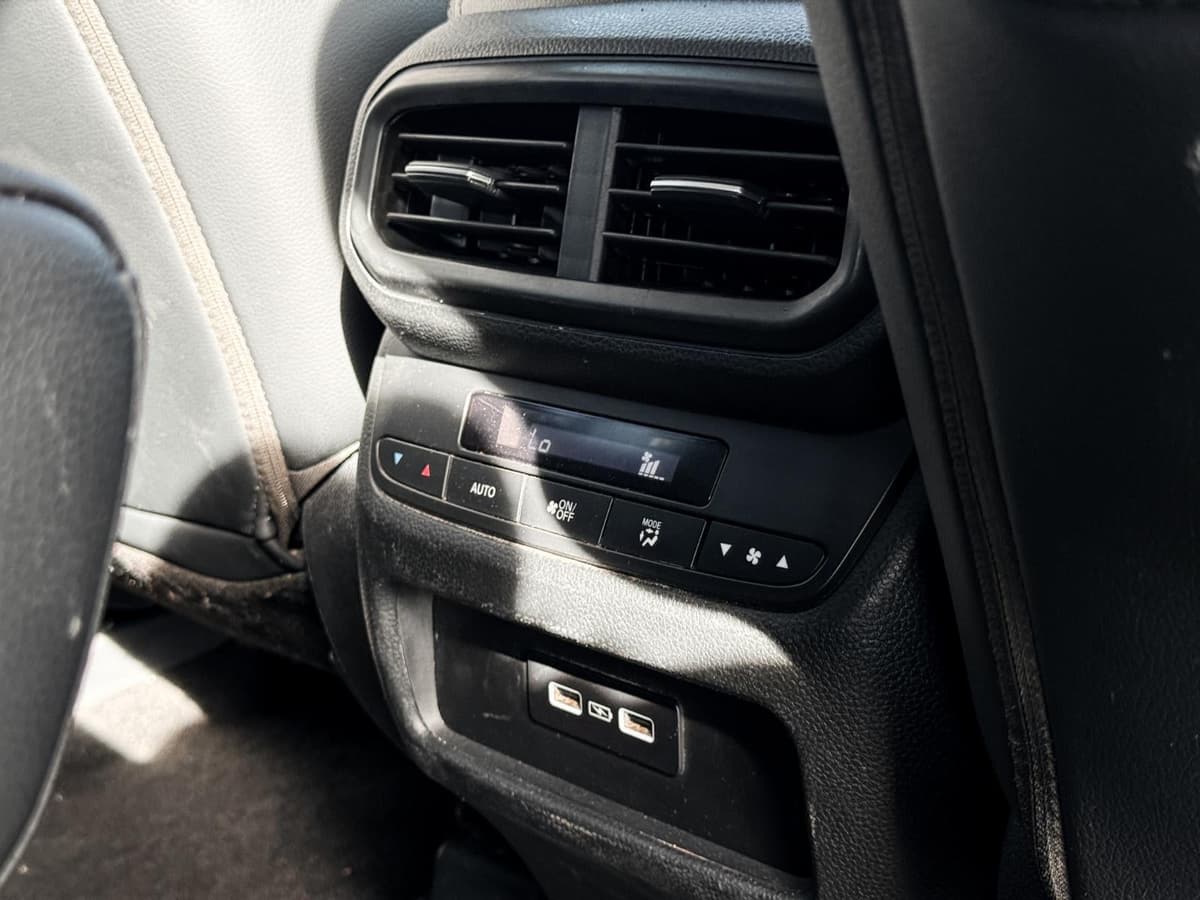 2023 Honda Pilot - Image 18