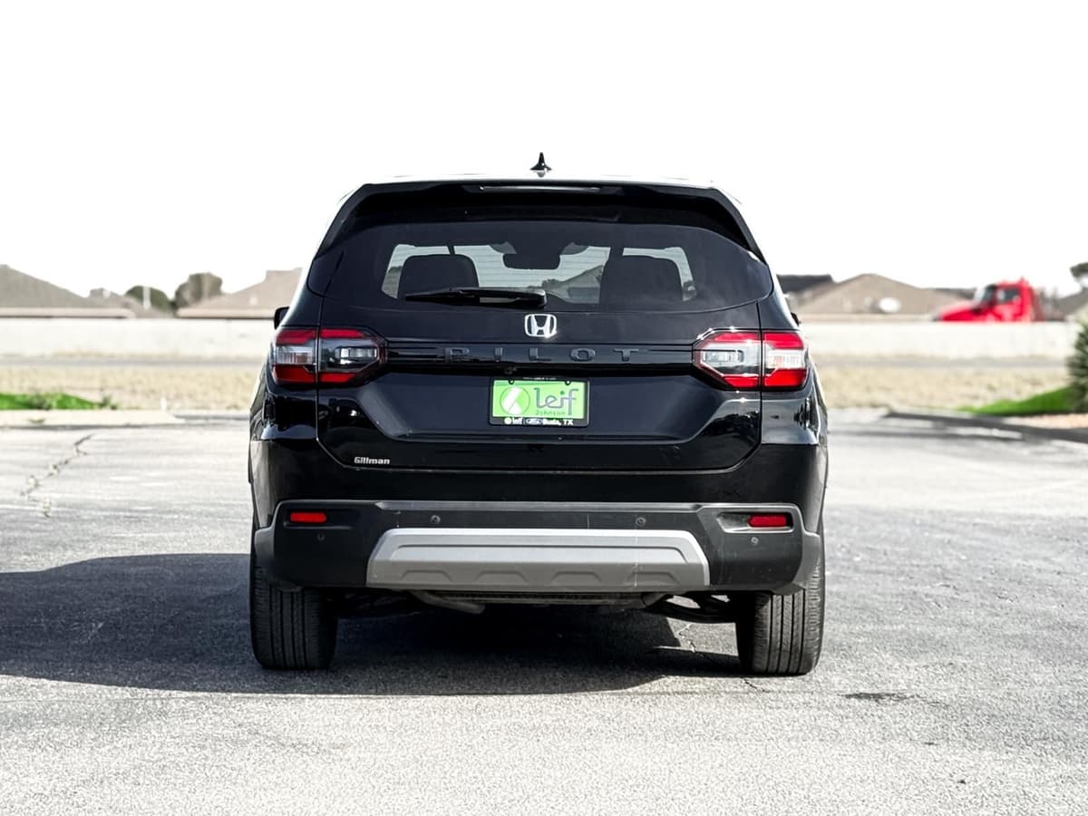 2023 Honda Pilot - Image 6