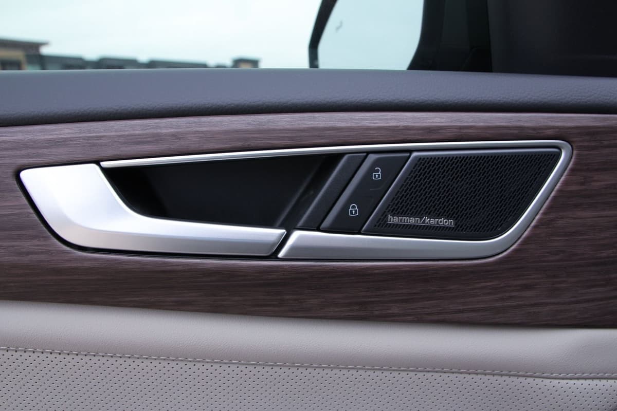 2026 Volkswagen Atlas - Image 14