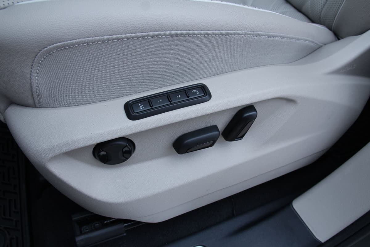 2026 Volkswagen Atlas - Image 15