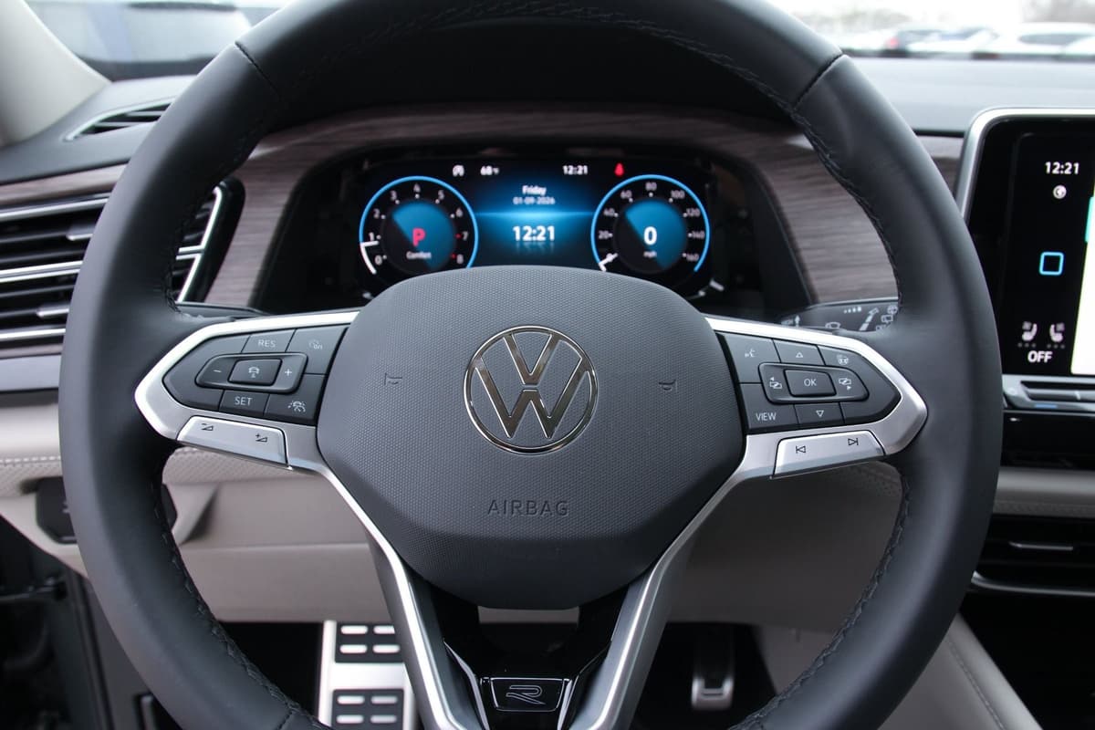 2026 Volkswagen Atlas - Image 17
