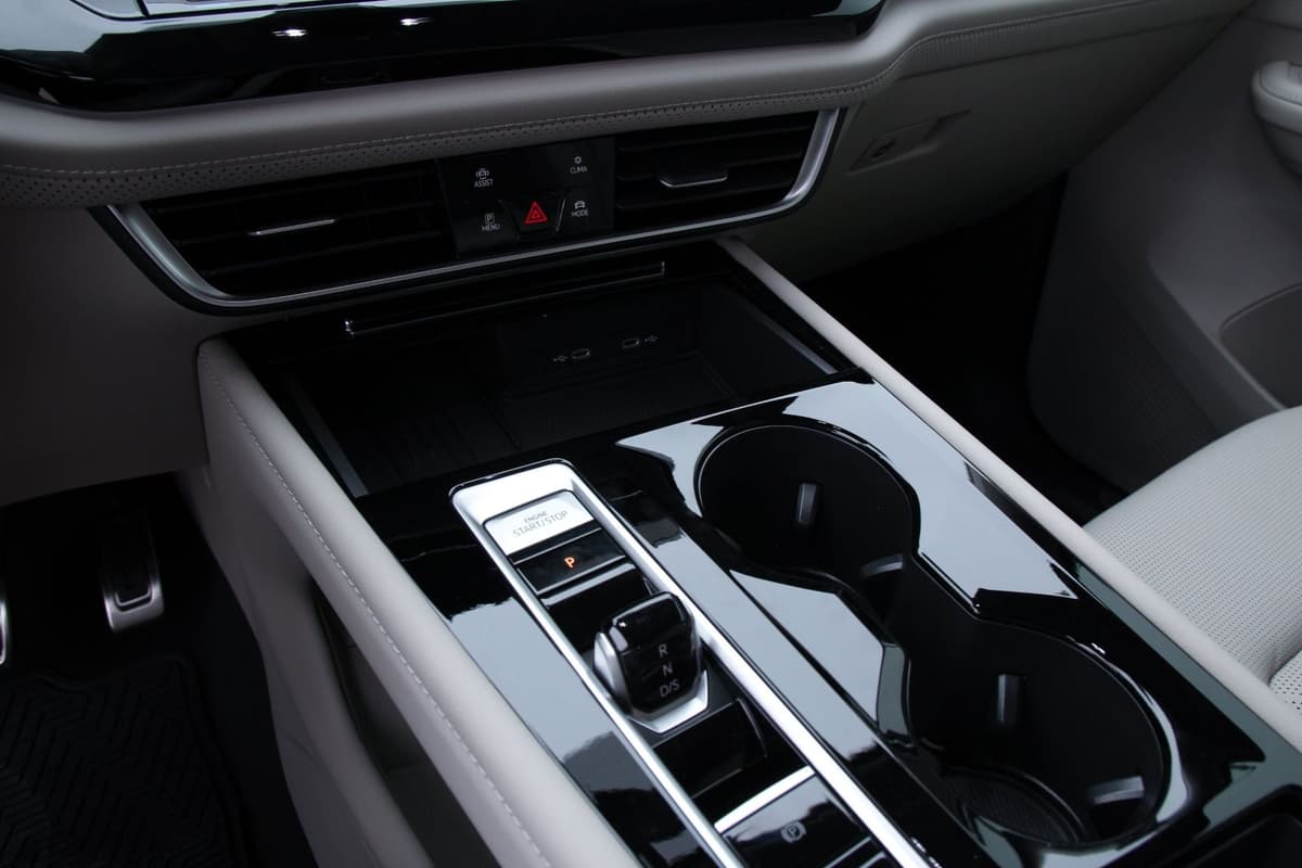 2026 Volkswagen Atlas - Image 21