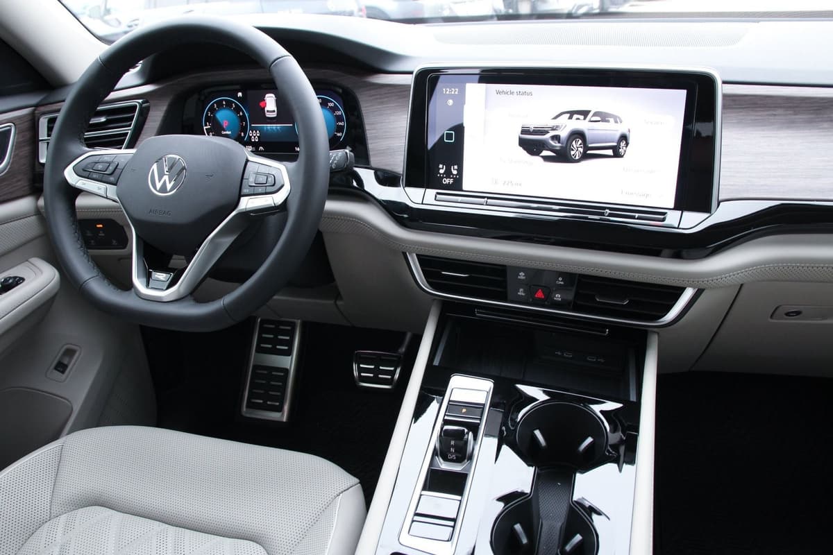 2026 Volkswagen Atlas - Image 24