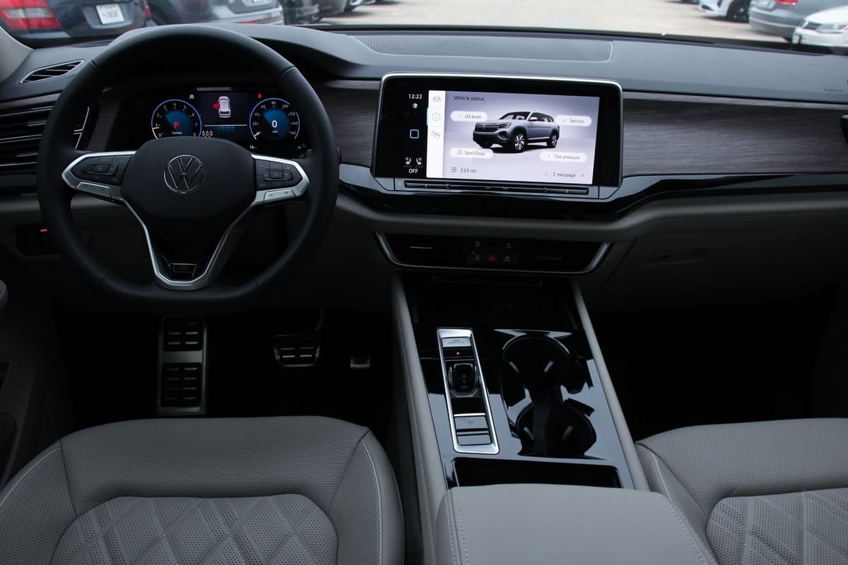 2026 Volkswagen Atlas - Image 25