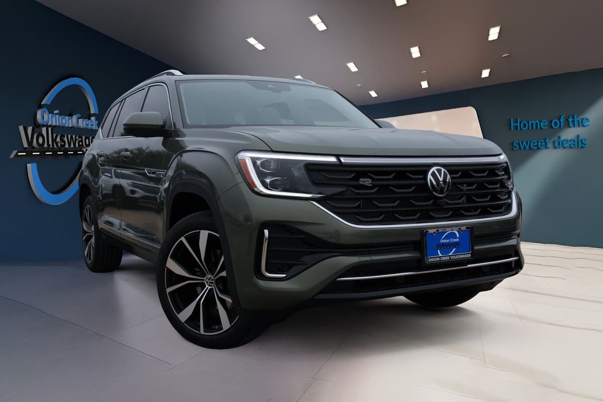 2026 Volkswagen Atlas - Image 3