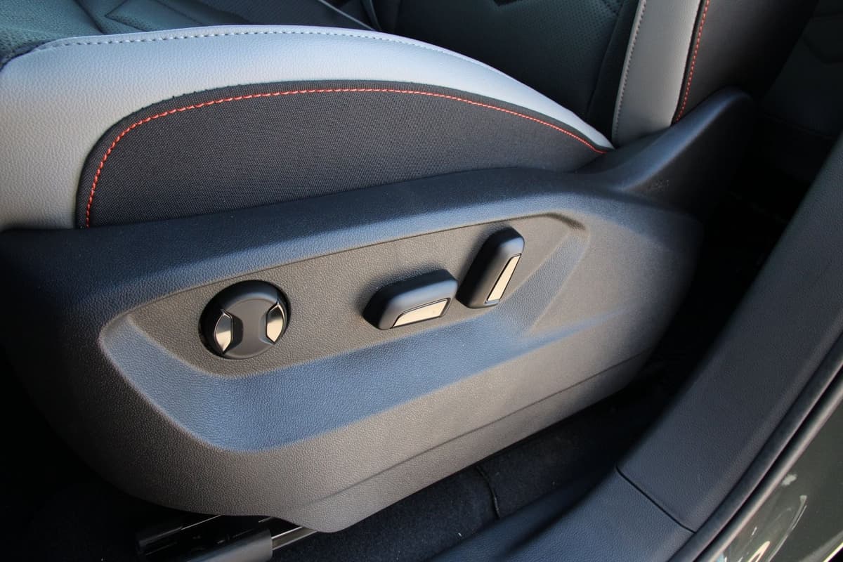 2026 Volkswagen Atlas - Image 12