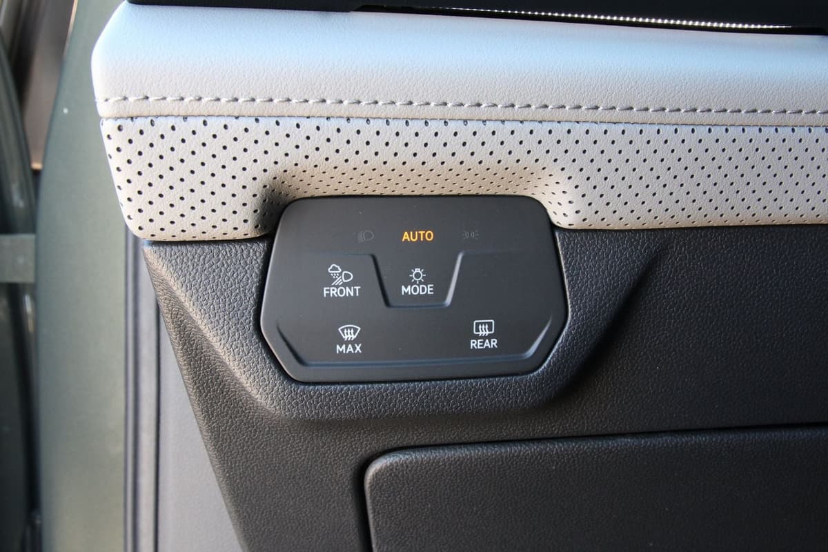 2026 Volkswagen Atlas - Image 13