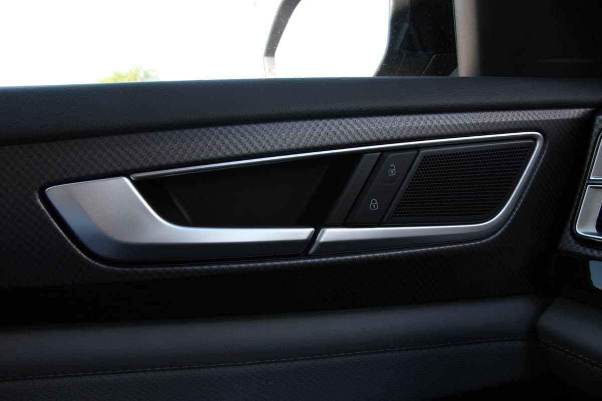 2026 Volkswagen Atlas - Image 15