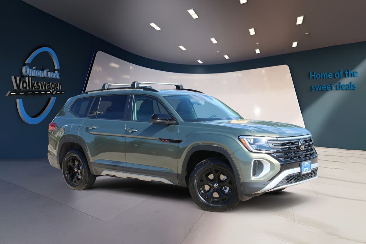 2026 Volkswagen Atlas - Image 2
