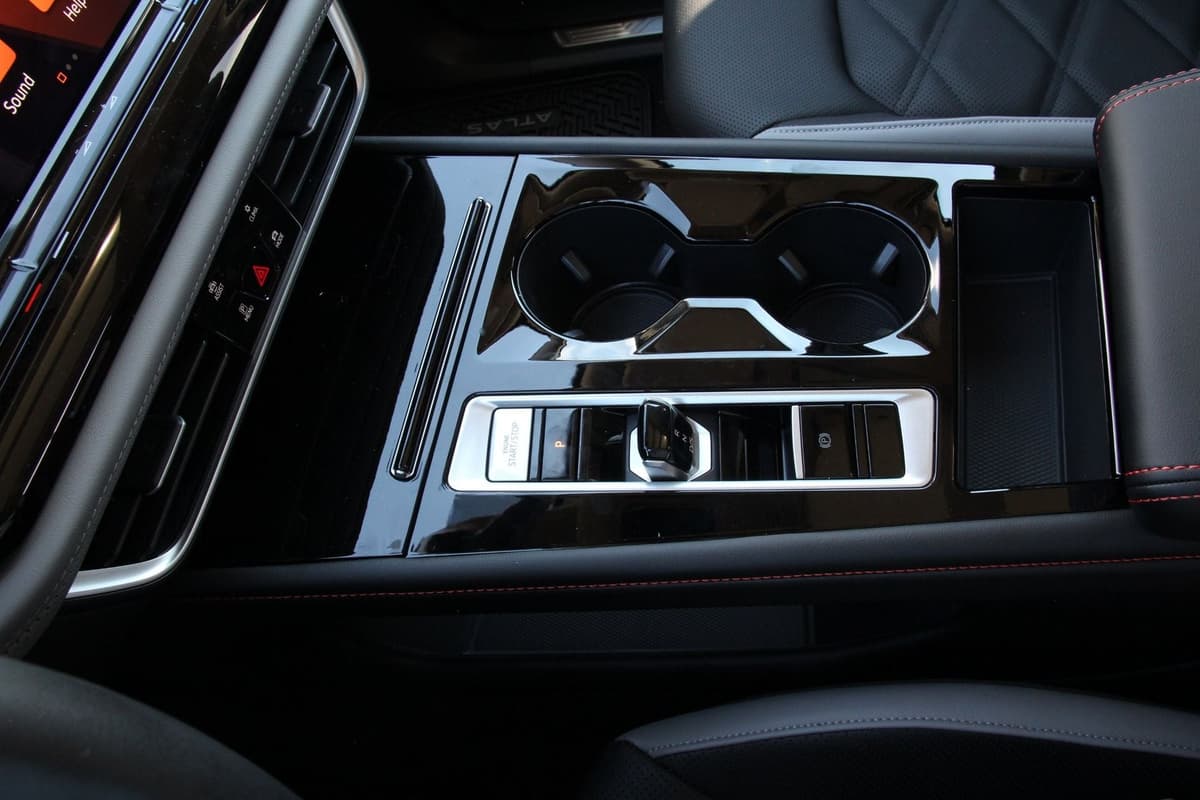 2026 Volkswagen Atlas - Image 23