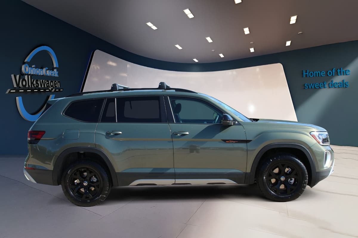 2026 Volkswagen Atlas - Image 4