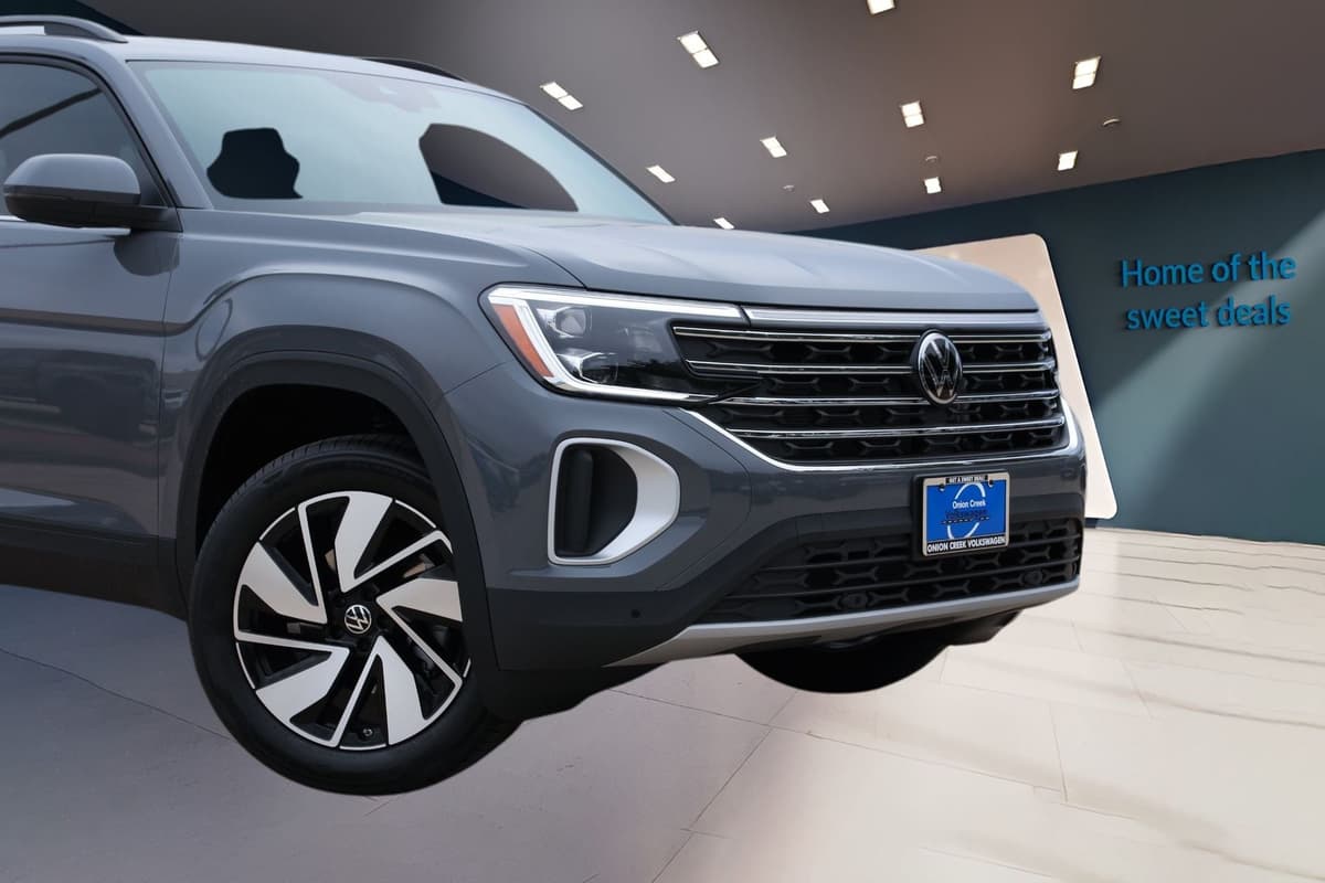 2026 Volkswagen Atlas - Image 2