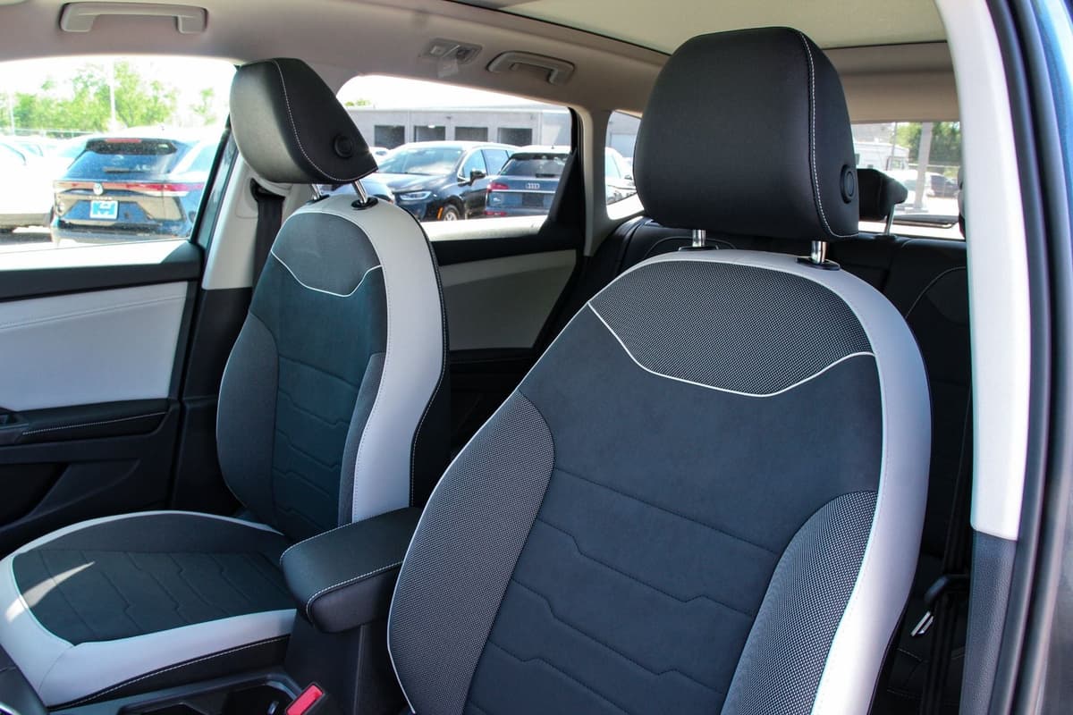 2026 Volkswagen Taos - Image 11