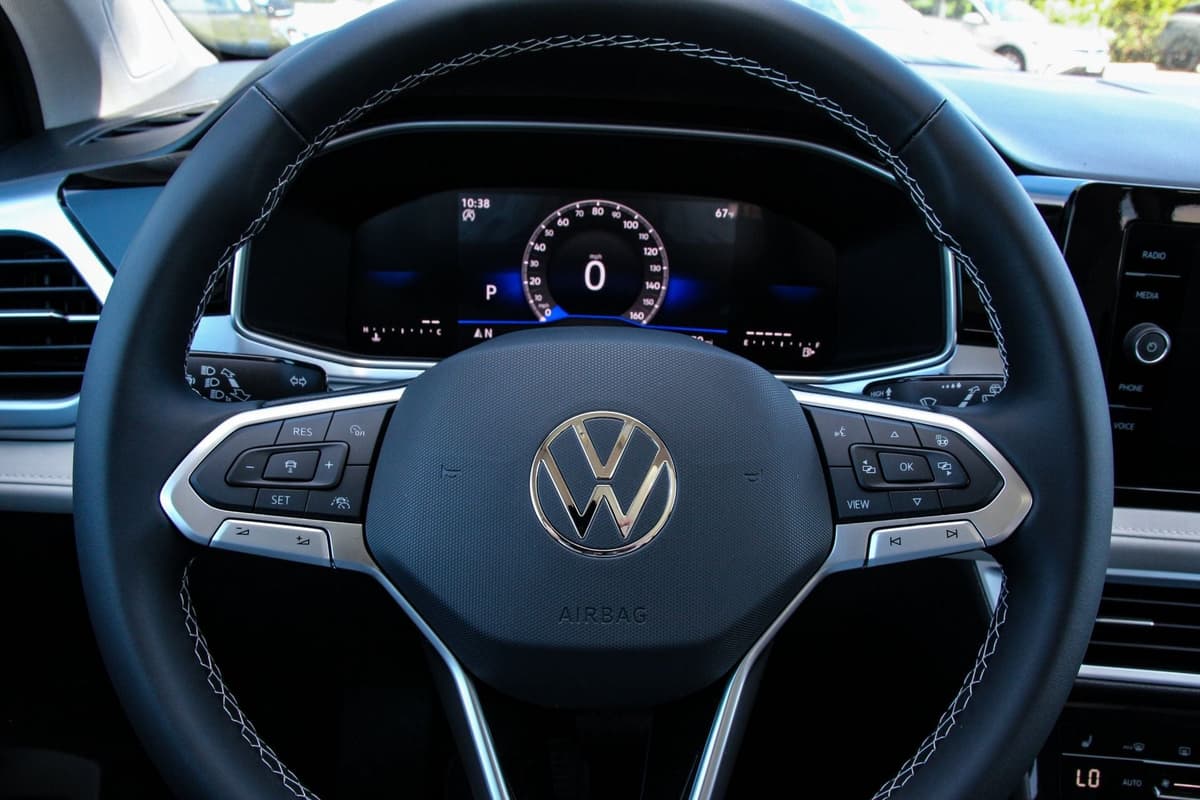 2026 Volkswagen Taos - Image 16