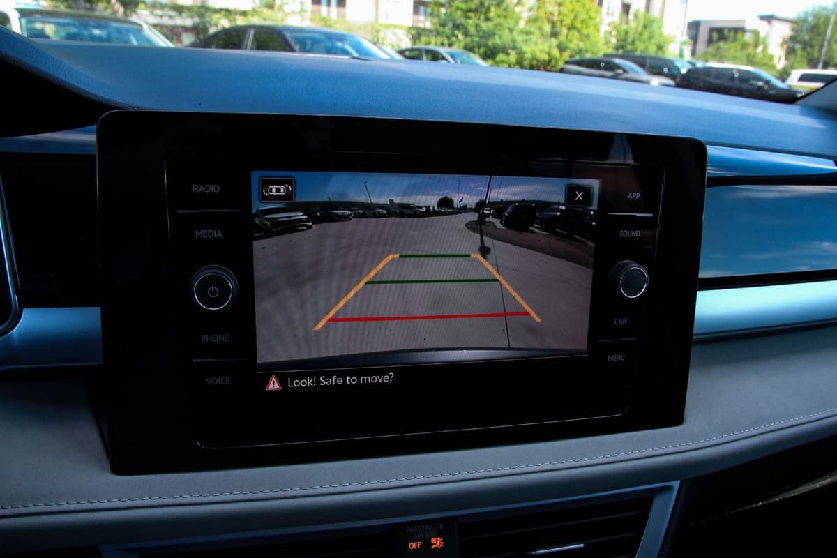 2026 Volkswagen Taos - Image 18