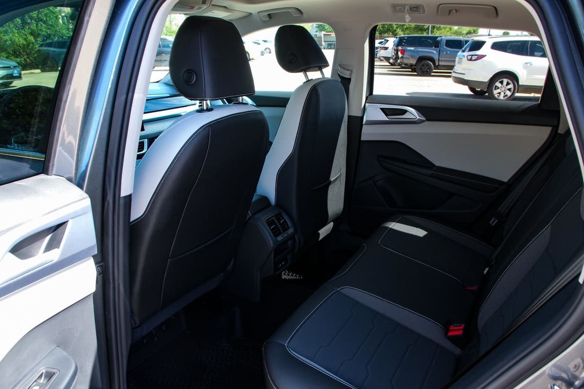 2026 Volkswagen Taos - Image 26