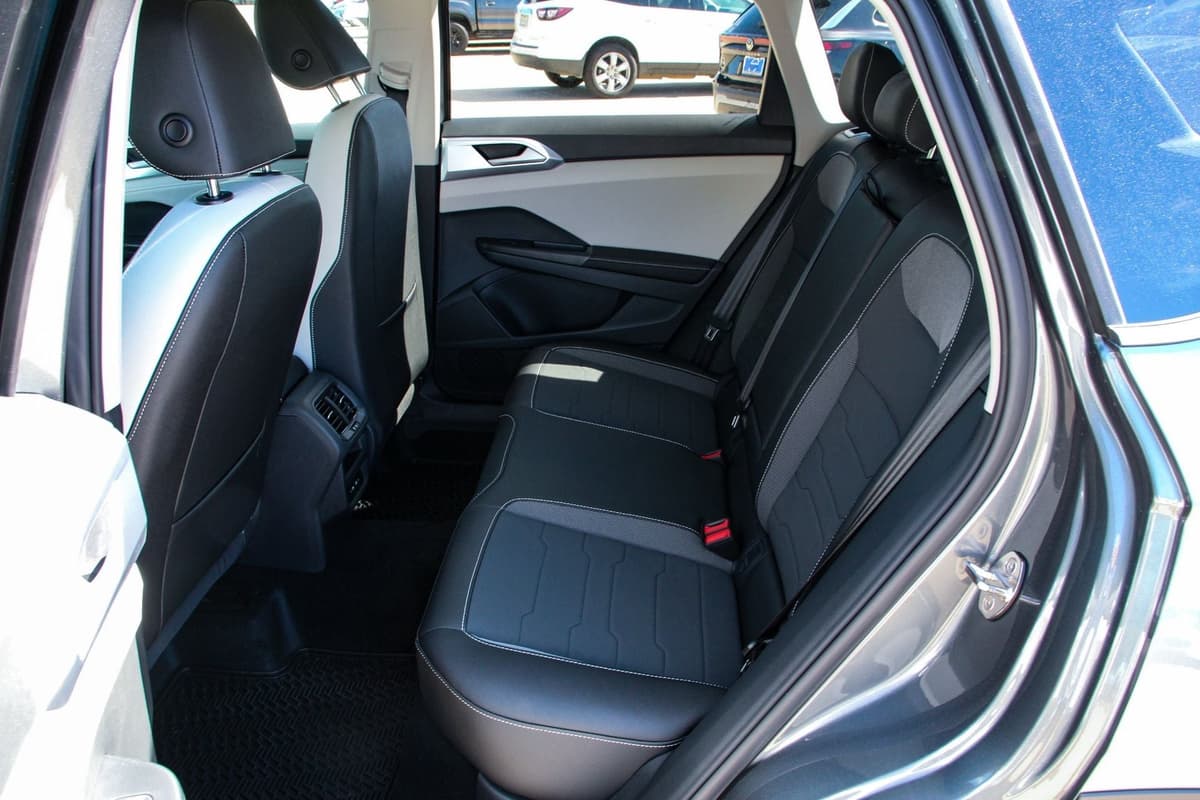 2026 Volkswagen Taos - Image 27