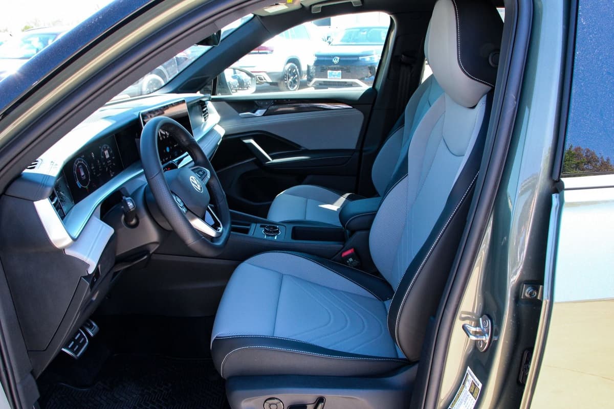 2026 Volkswagen Tiguan - Image 10