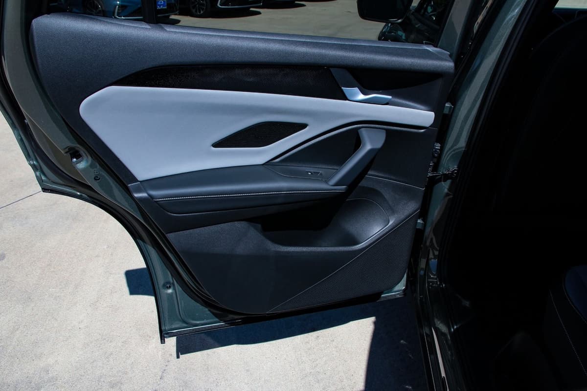 2026 Volkswagen Tiguan - Image 26