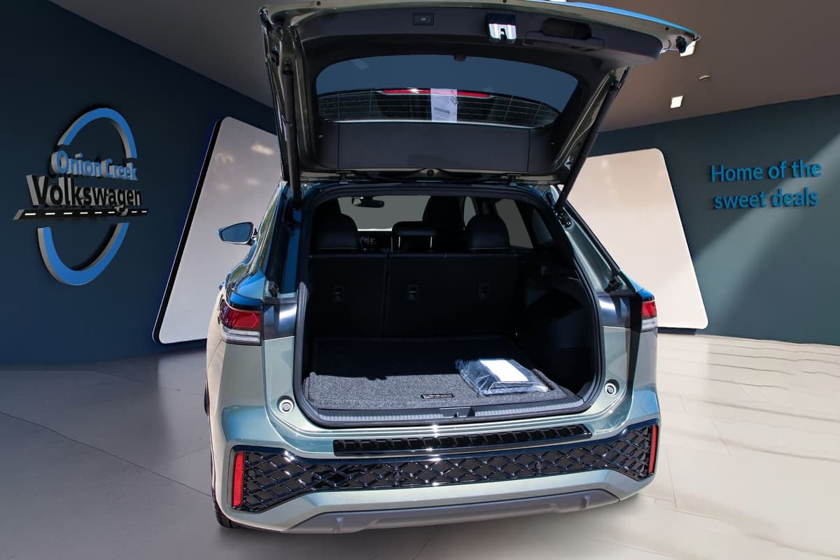 2026 Volkswagen Tiguan - Image 30