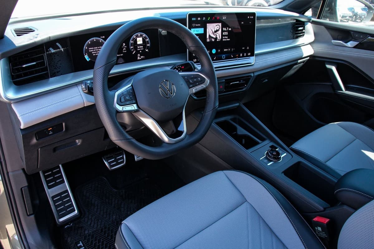 2026 Volkswagen Tiguan - Image 9