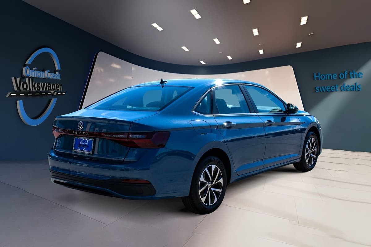 2026 Volkswagen Jetta - Image 4