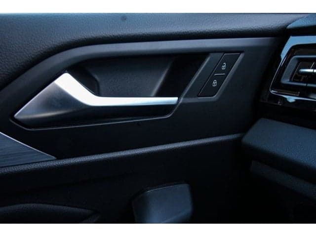 2026 Volkswagen Jetta - Image 41