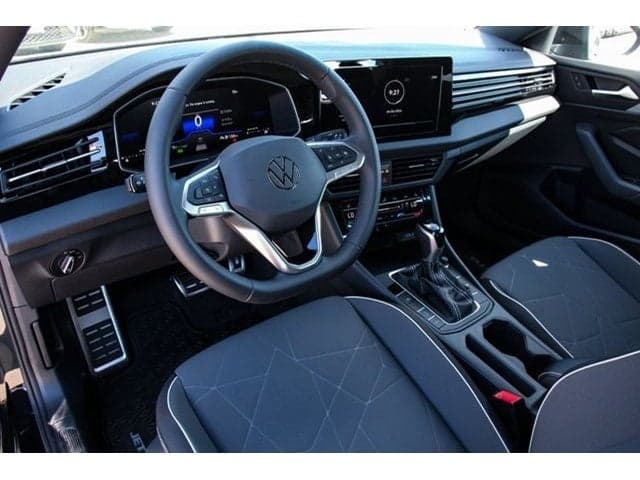 2026 Volkswagen Jetta - Image 37