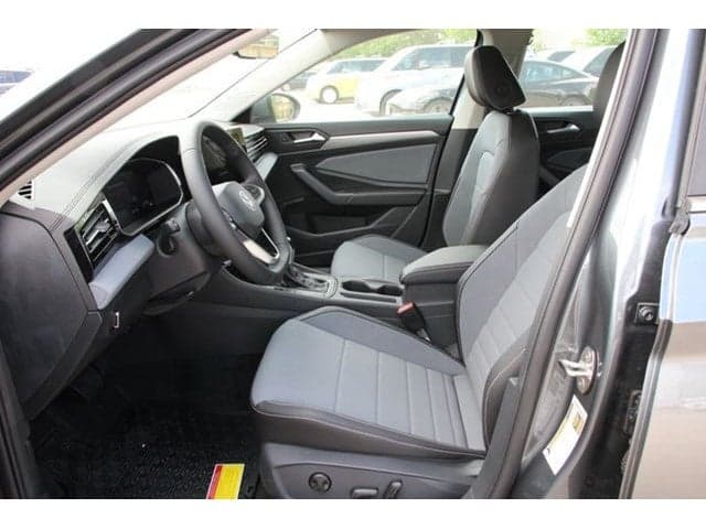 2026 Volkswagen Jetta - Image 35